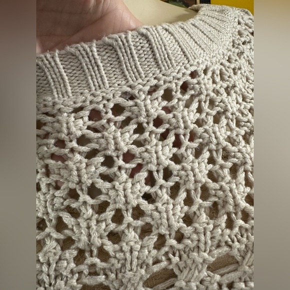 Allen B. By Allen Schwartz Women’s Tan Crochet Lace Pattern Short Sleeve Top - Picture 9 of 11